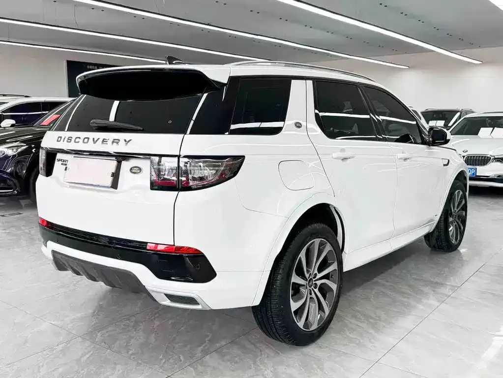 Land Rover Discovery Sport — фото 7