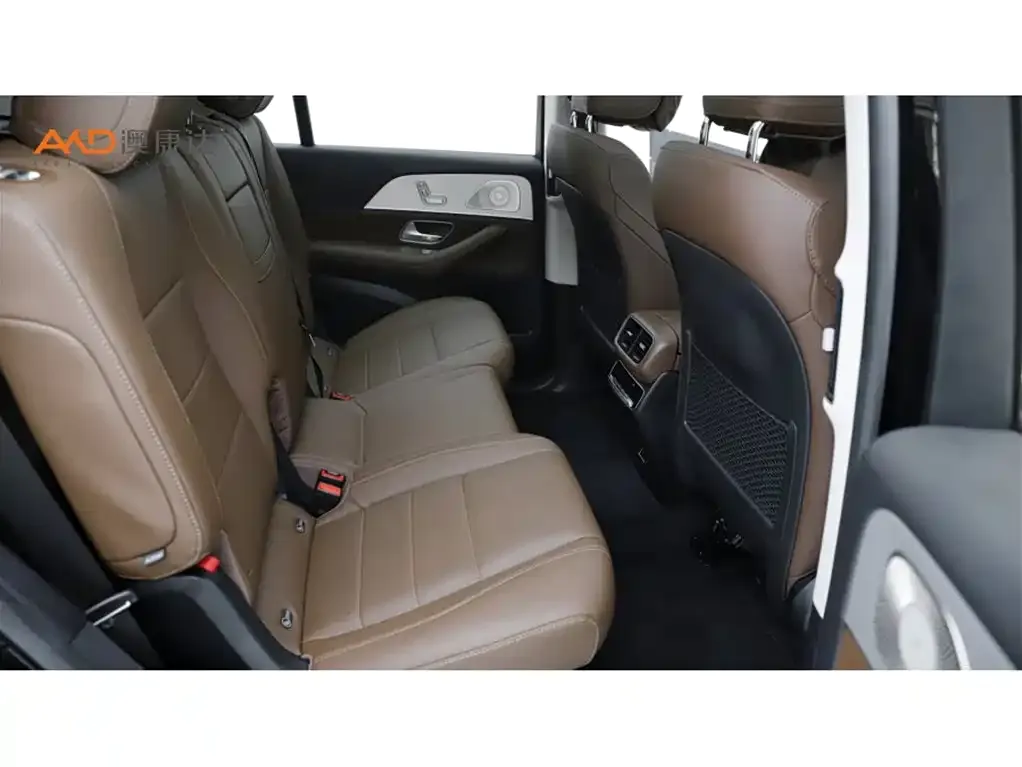 Mercedes-Benz GLS — фото 10
