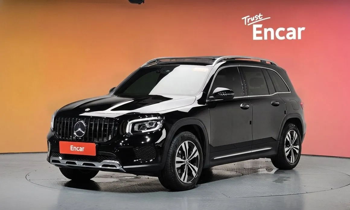 Mercedes-Benz GLB-Class — фото 1