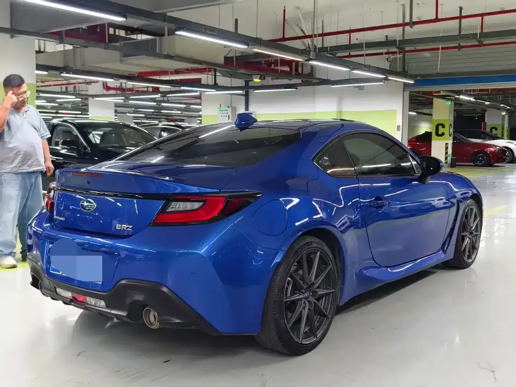 Subaru BRZ — фото 5