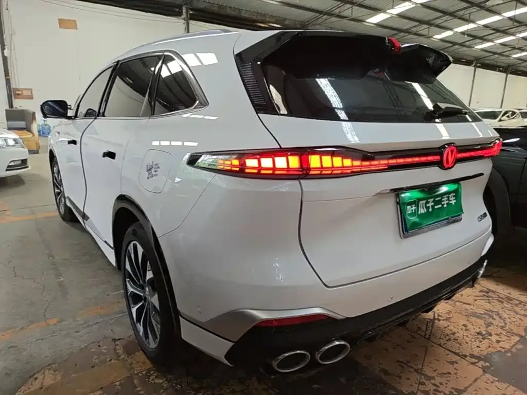 Changan CS75PLUS — фото 10