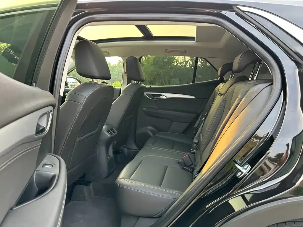 Buick Envision S — фото 7