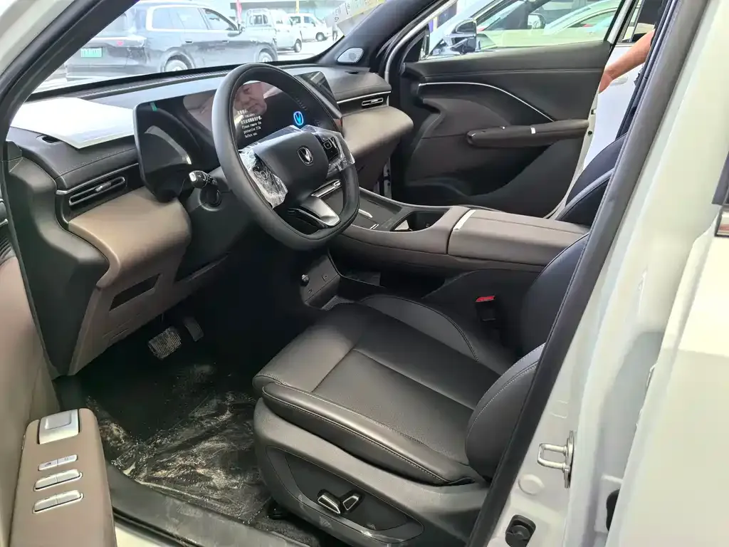 Changan CS55PLUS PHEV 2026 из CN, фото 2