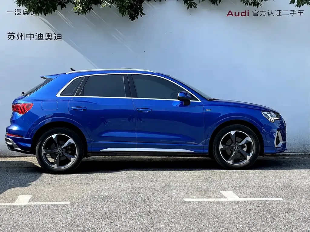 Audi Q3 — фото 8