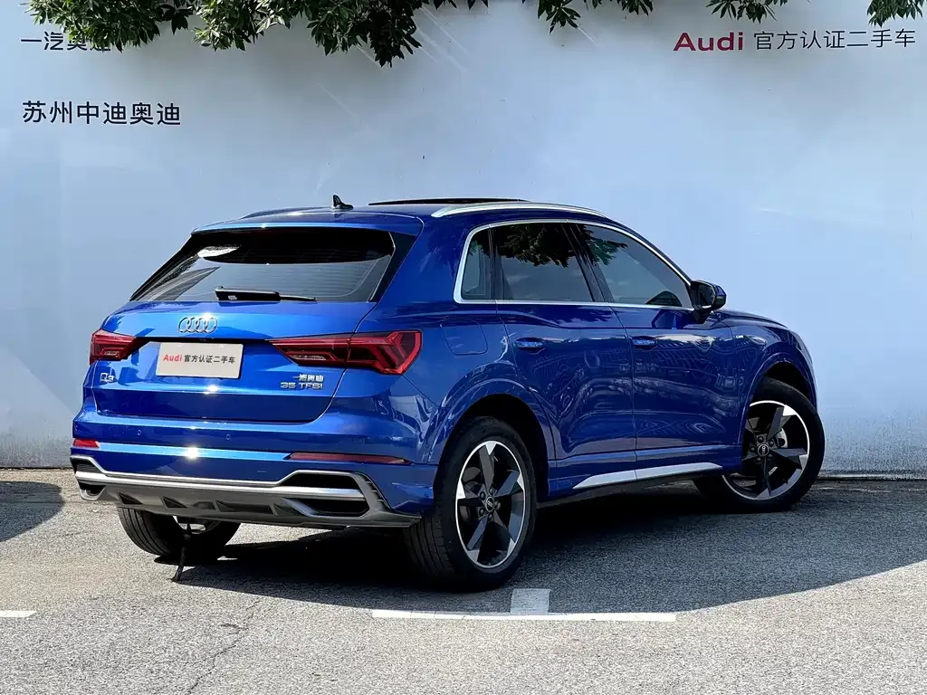 Audi Q3 — фото 10
