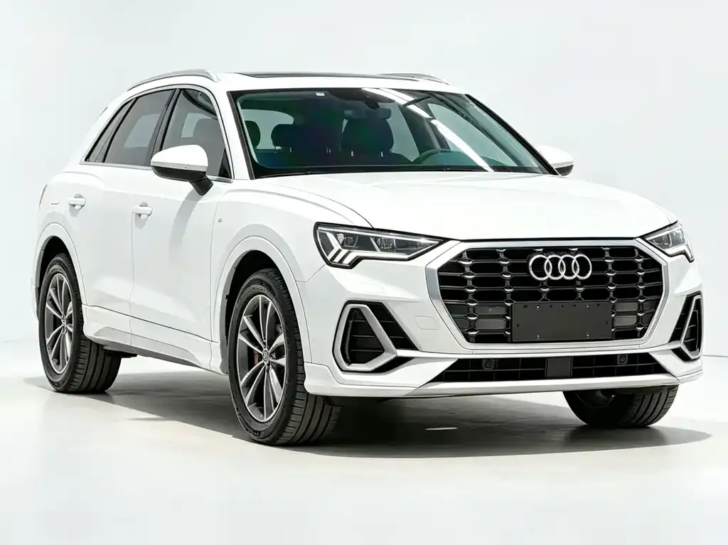 Audi Q3 — фото 10