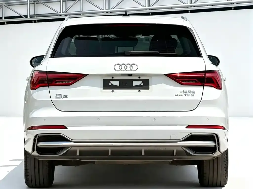 Audi Q3 — фото 5