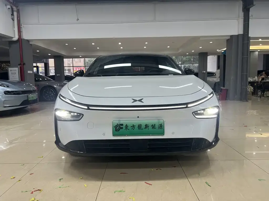 XPeng P7+ — фото 1
