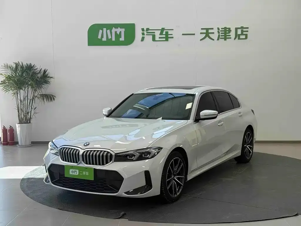 BMW 3 Series — фото 1