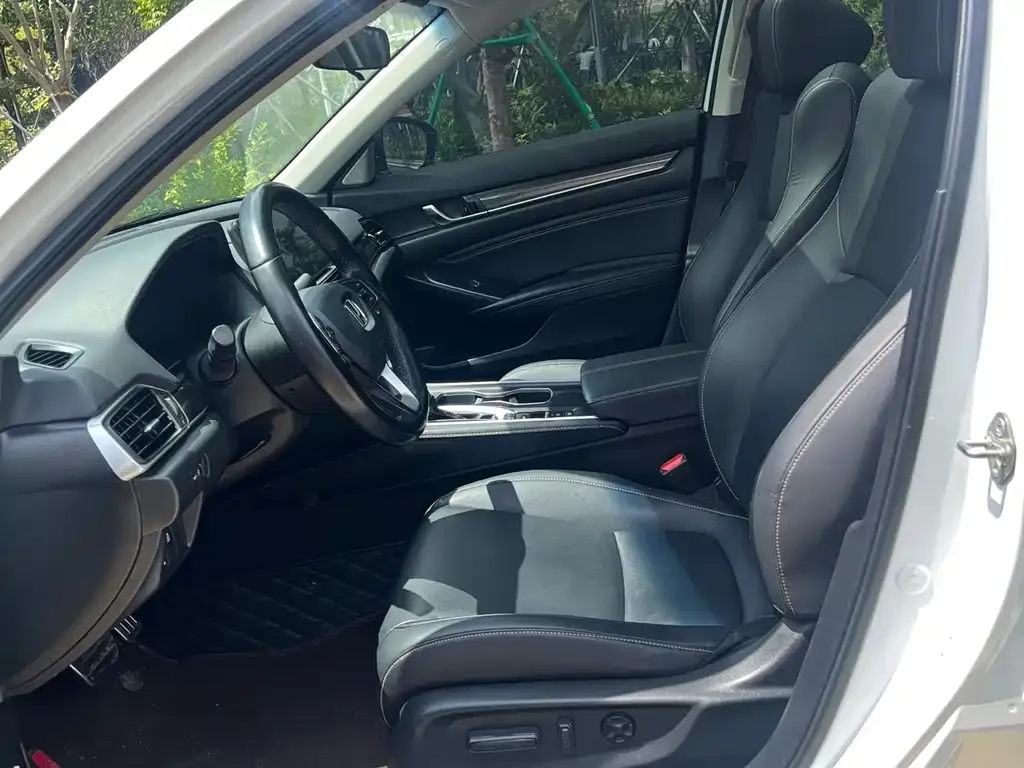 Honda Accord — фото 2