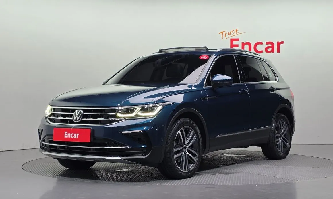 Volkswagen Tiguan — фото 1