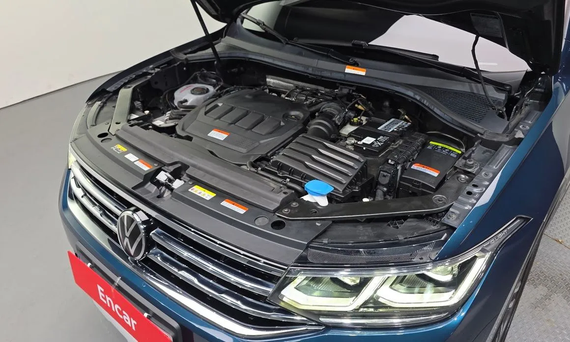 Volkswagen Tiguan — фото 7