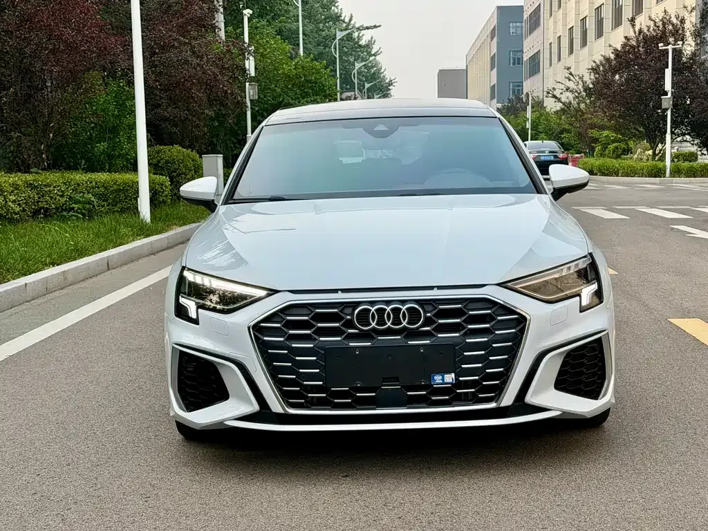Audi A3 — фото 9
