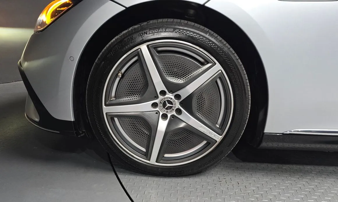 Mercedes-Benz EQE 2023 из KR, фото 7