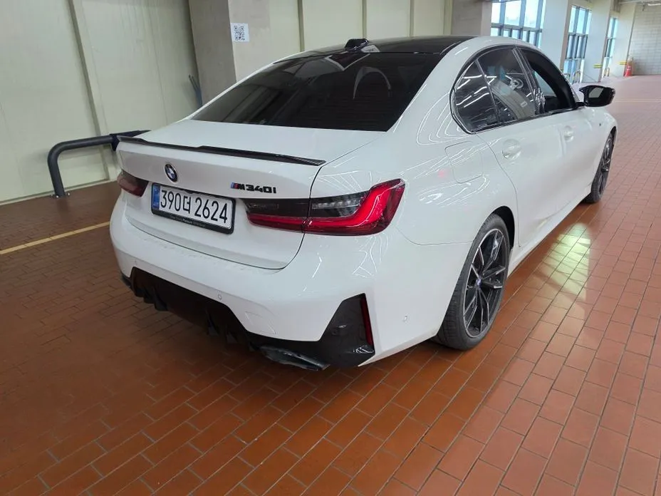 BMW 3-Series 2025 из KR, фото 4