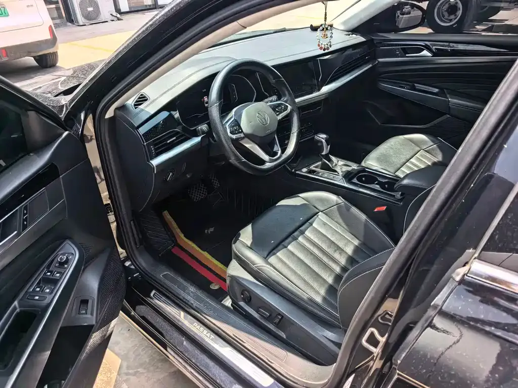 Volkswagen Passat — фото 3