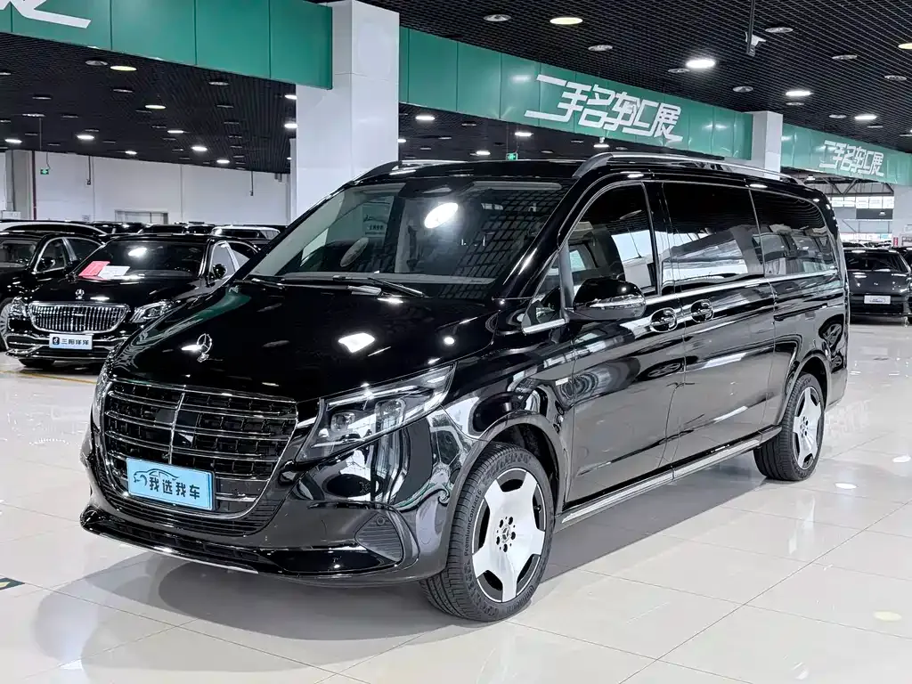 Mercedes-Benz V-Class — фото 1