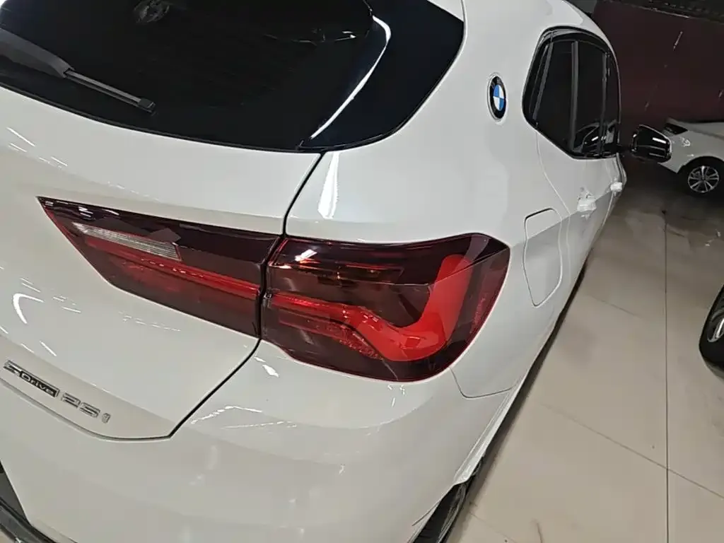 BMW X2 — фото 6