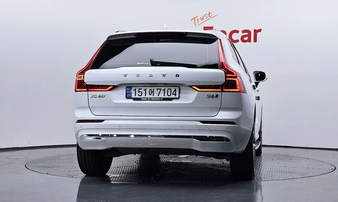 Volvo XC60 2022 из KR, фото 8