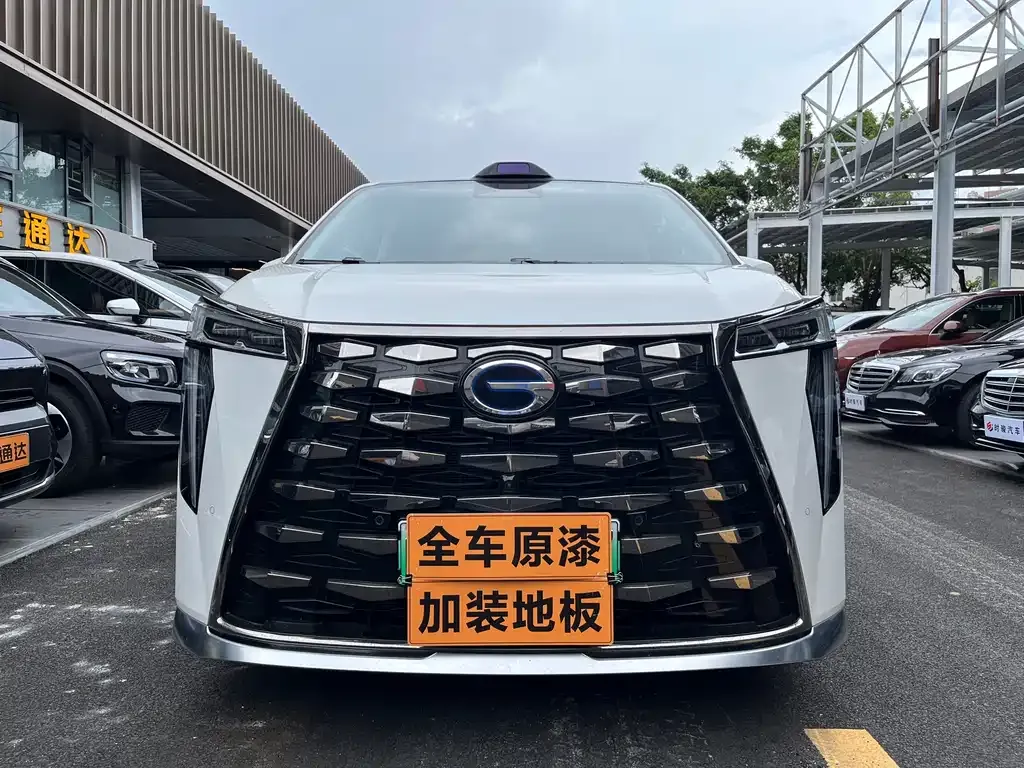 GAC Motor Trumpchi M8 — фото 1
