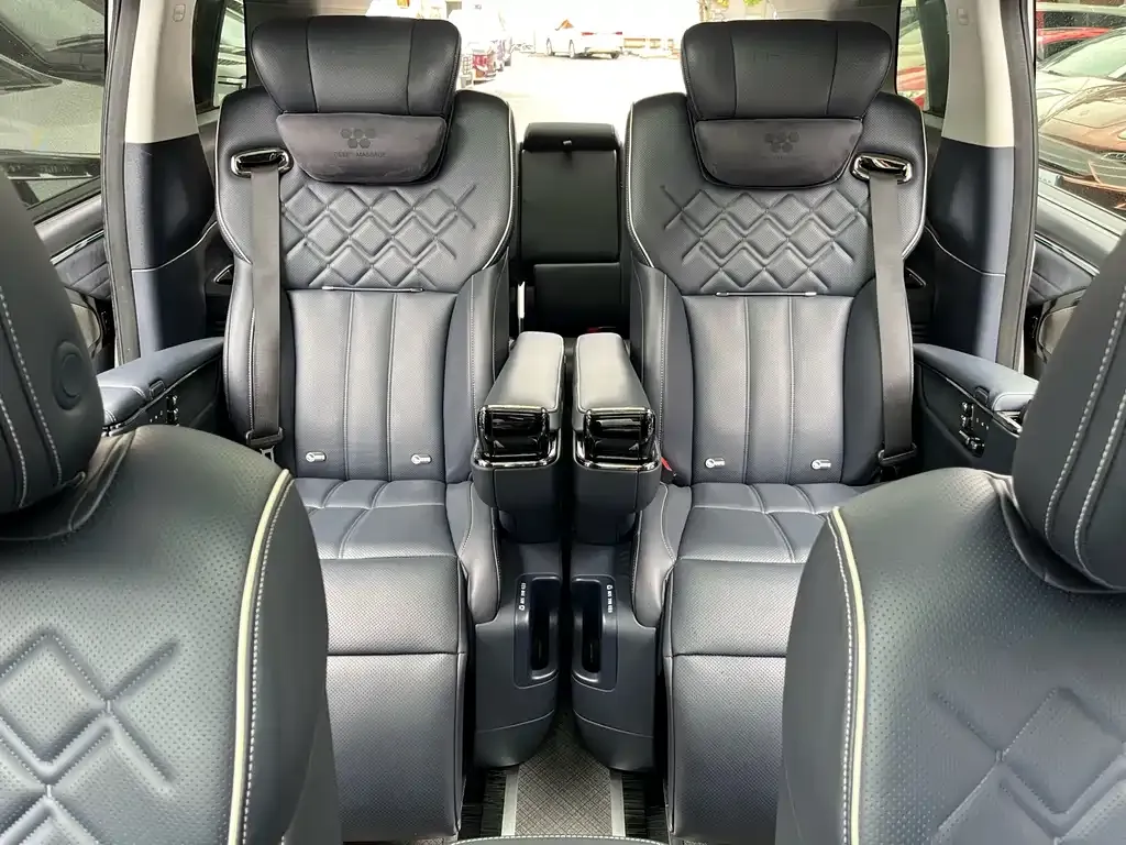 GAC Motor Trumpchi M8 — фото 2