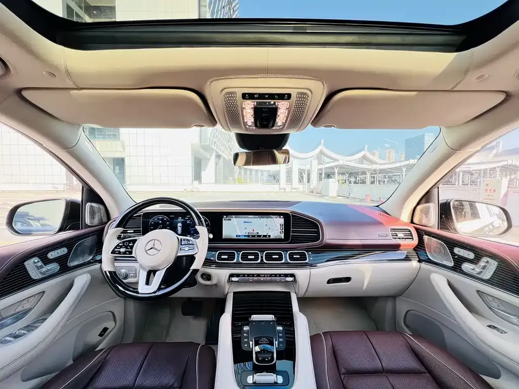 Mercedes-Benz GLS — фото 9