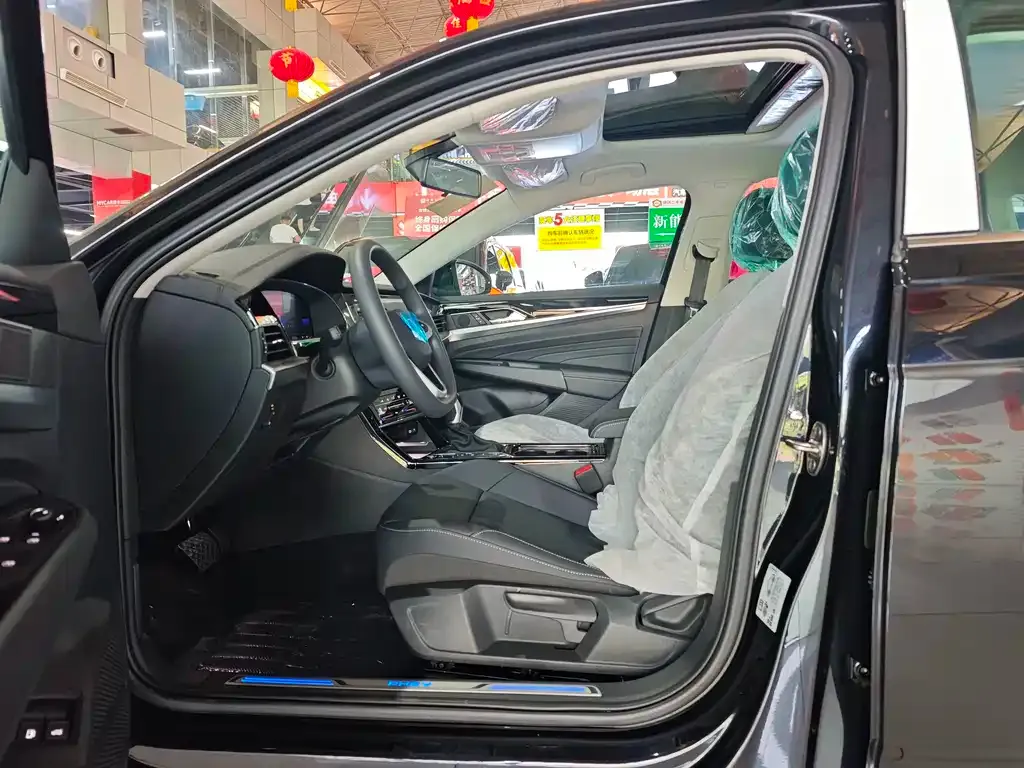Volkswagen 帕萨特插电混动 — фото 7