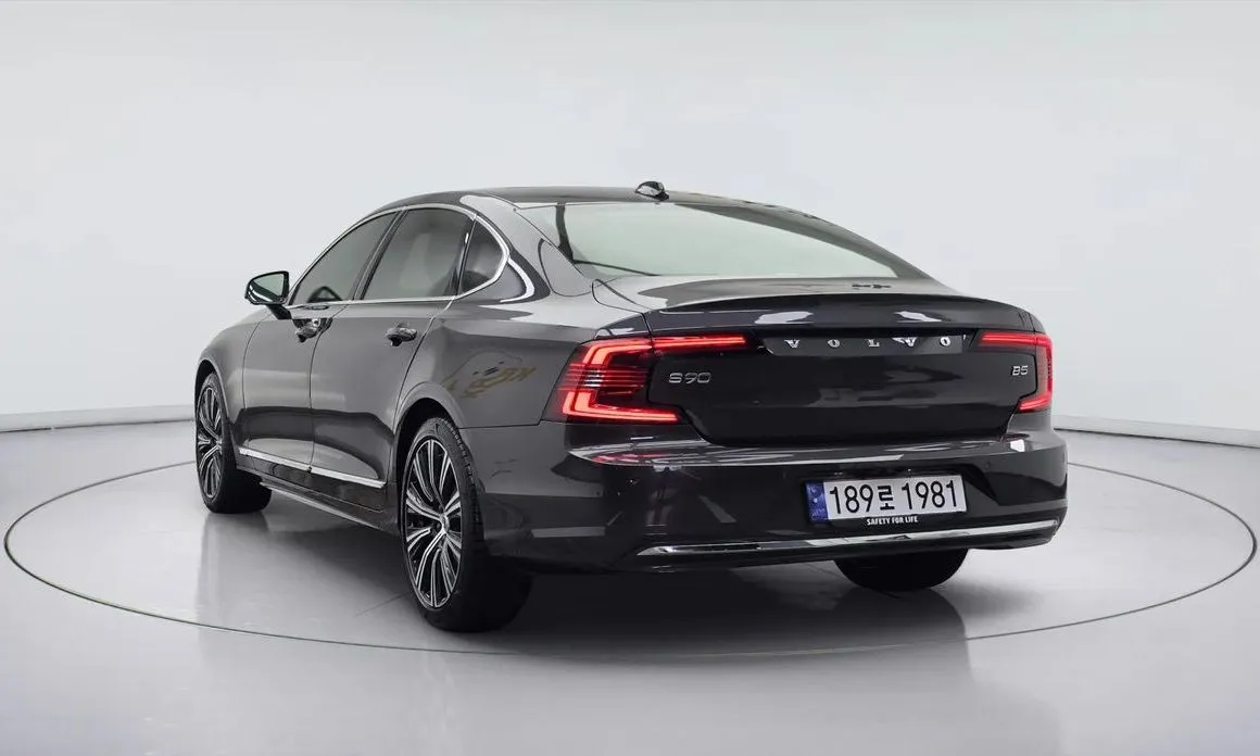 Volvo S90 — фото 6