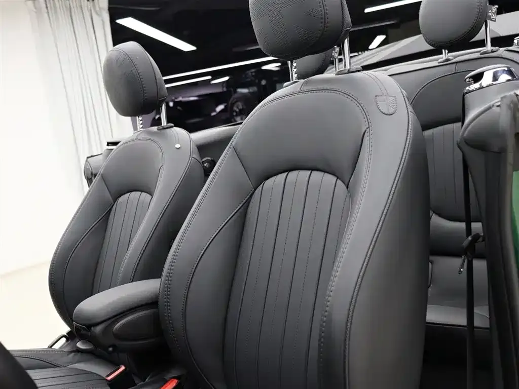 MINI Cooper (3-door) — фото 10