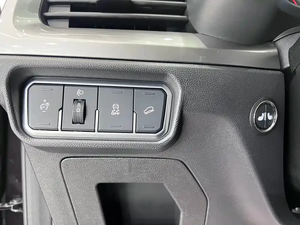 Haval H6 — фото 10