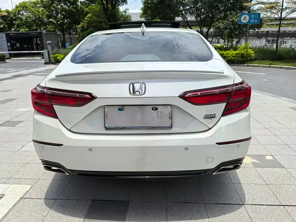 Honda Inspire — фото 7