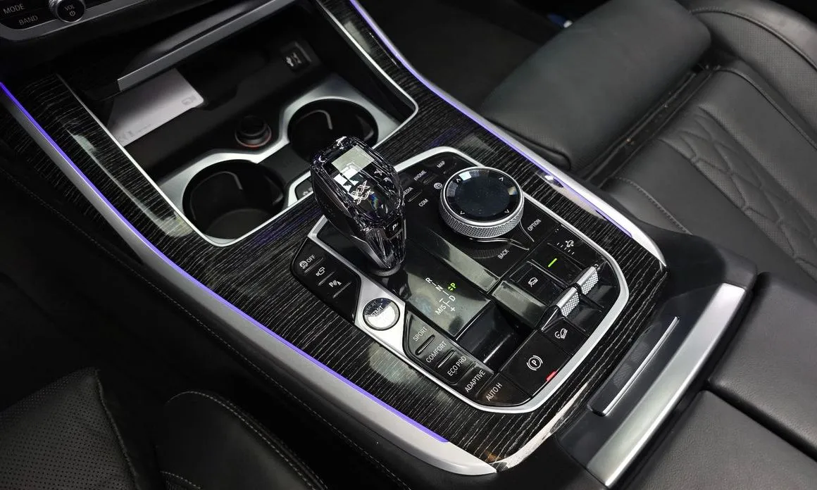 BMW X7 — фото 7