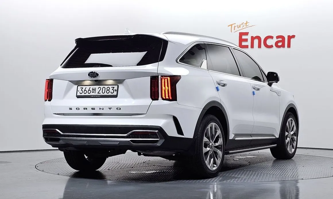 Kia Sorento — фото 3