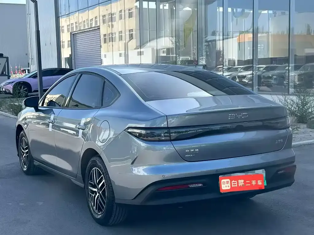 BYD Seal 05 DM-i — фото 2