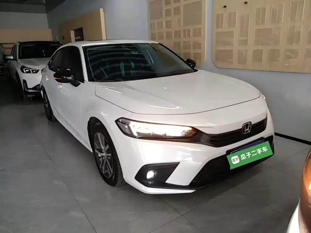 Honda Civic — фото 10