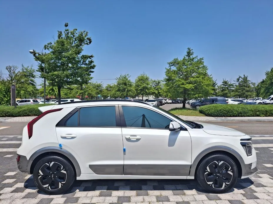 Kia Niro — фото 9