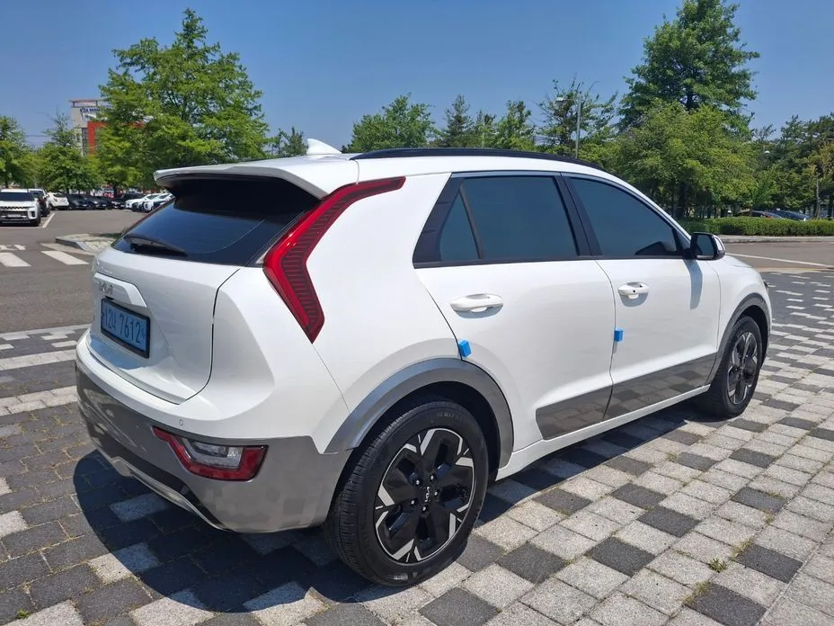 Kia Niro — фото 10