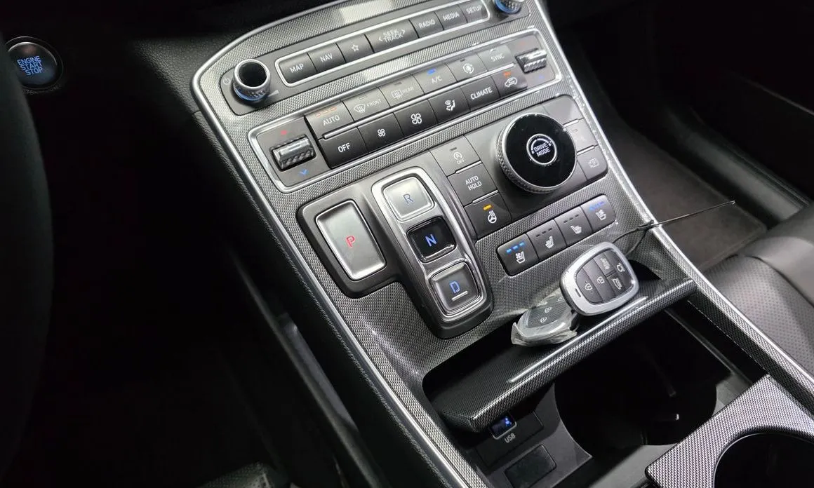 Hyundai Santafe — фото 9