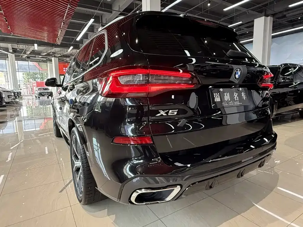 BMW X5 (Import) — фото 7