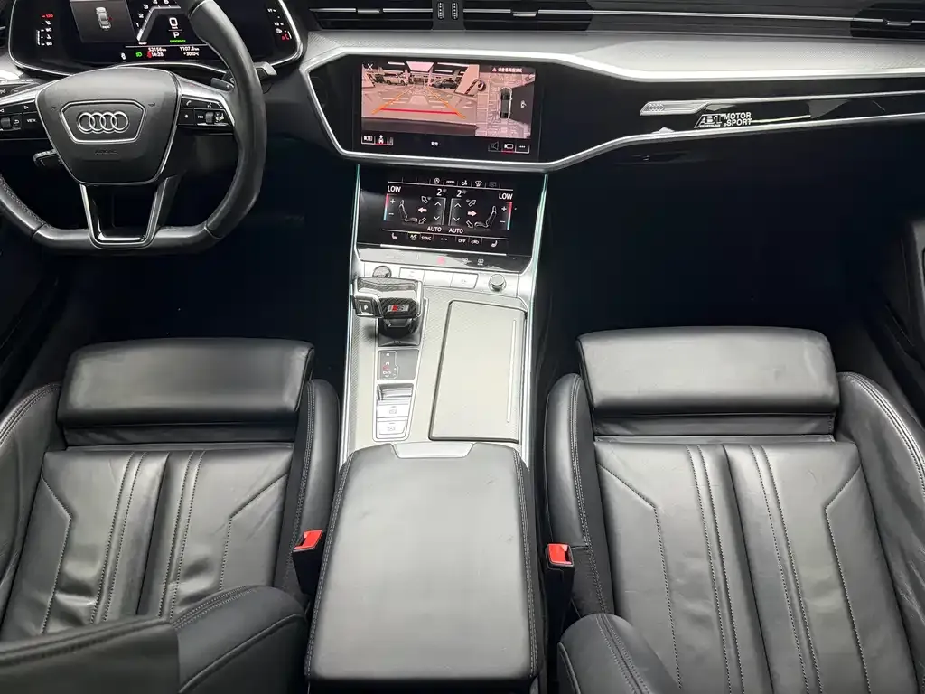 Audi A7 2021 из CN, фото 6