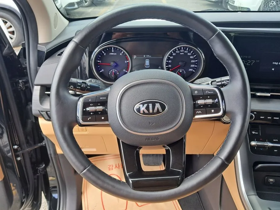 Kia Carnival — фото 2