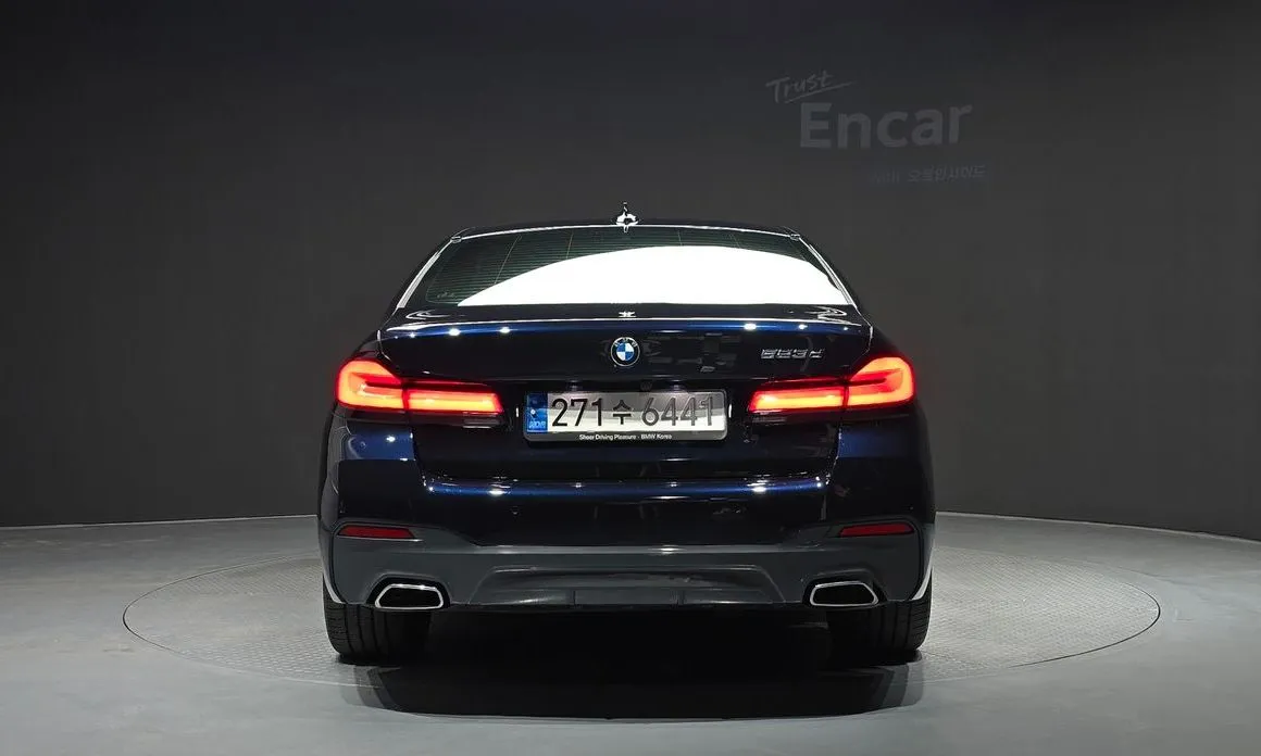 BMW 5-Series 2022 из KR, фото 4