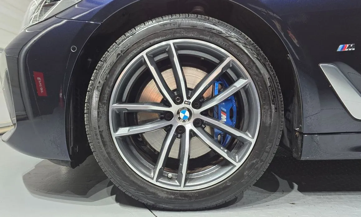 BMW 5-Series 2022 из KR, фото 8
