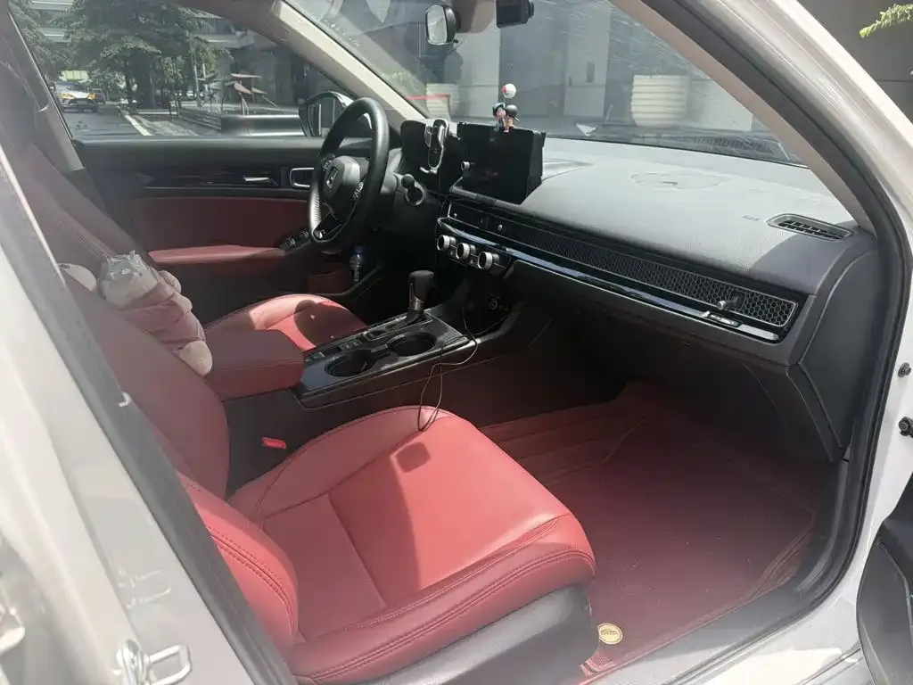 Honda Civic — фото 4