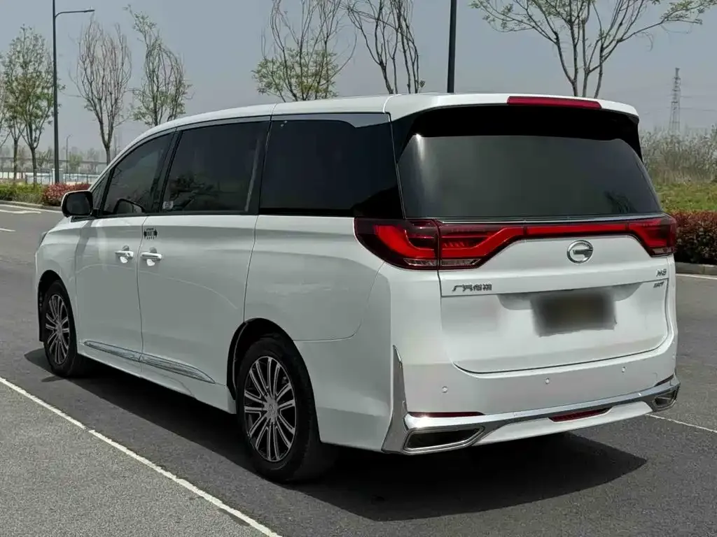 GAC Motor Trumpchi M8 — фото 10