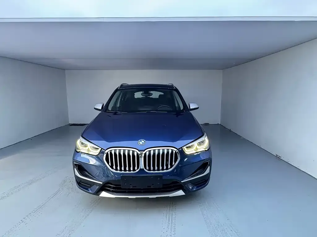 BMW X1 — фото 4