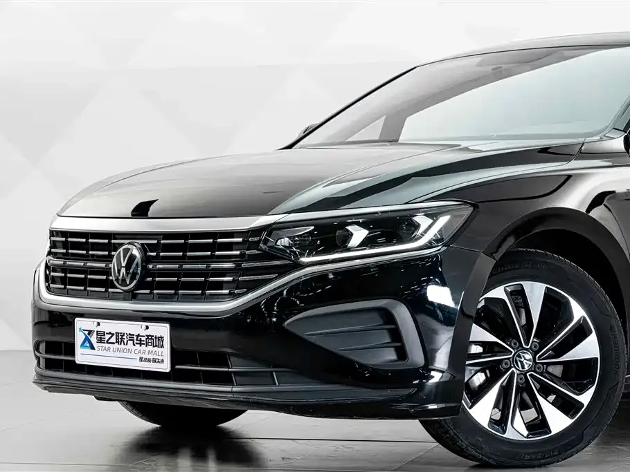Volkswagen Passat — фото 7