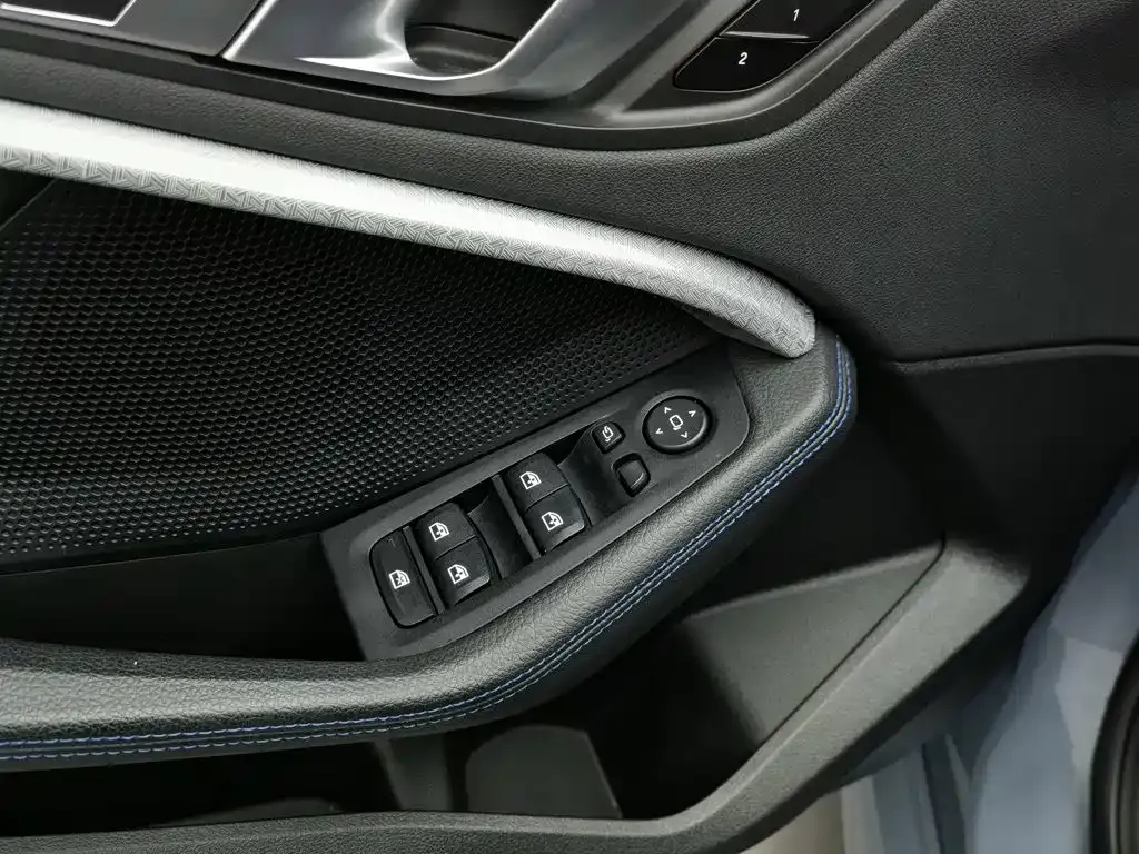 BMW 2 Series (Import) — фото 10
