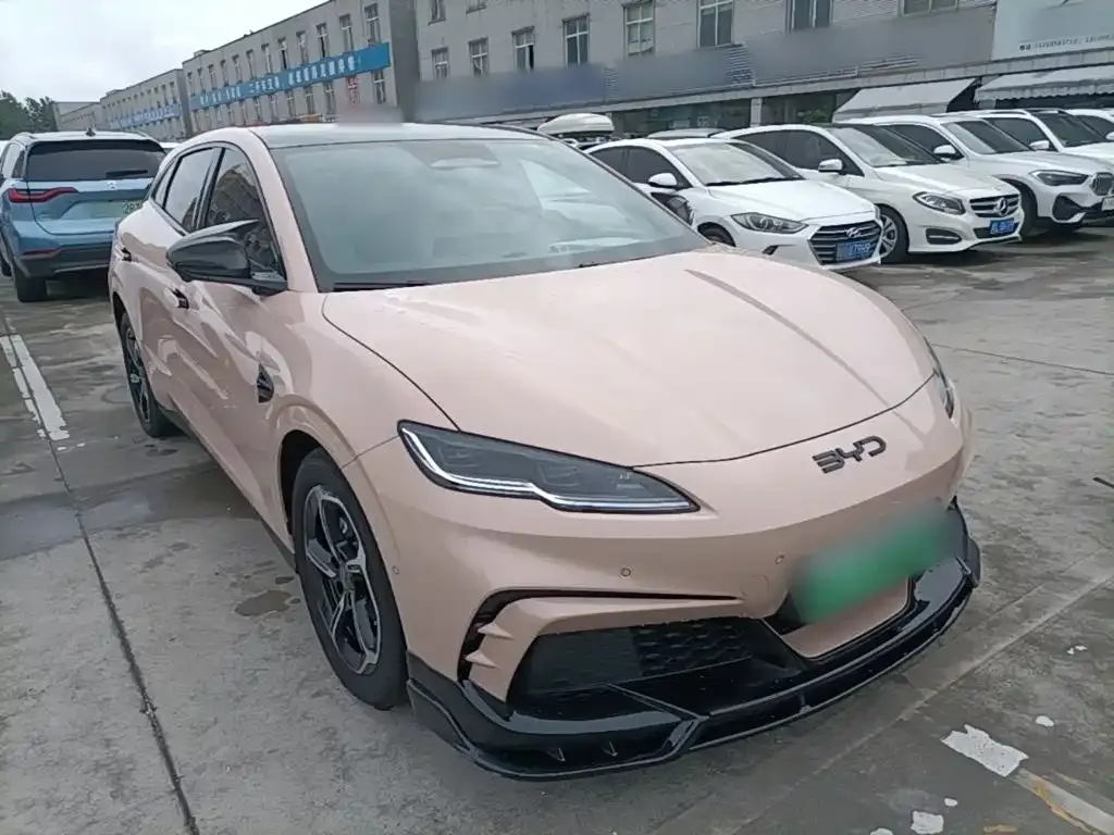 BYD Seal 06GT — фото 3
