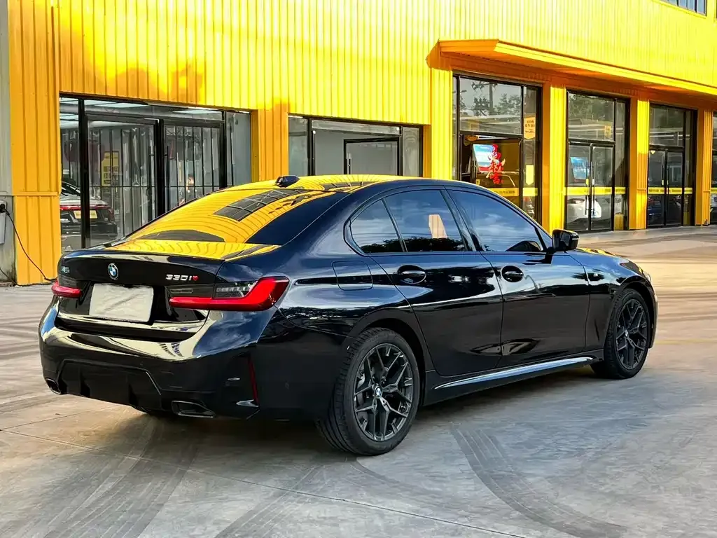 BMW 3 Series — фото 10